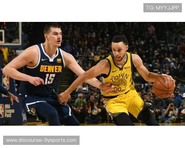 NBA公牛重建征程与昔日辉煌传承交织的新赛季格局解析